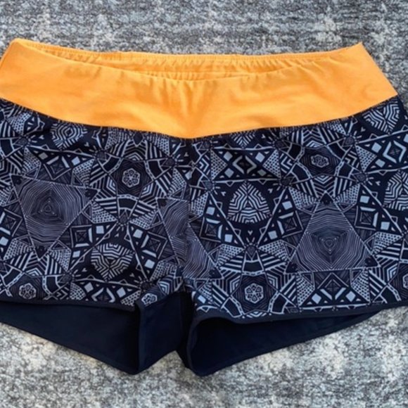 Women’s Gray & Orange MPG Athletic Shorts Large - Picture 3 of 4